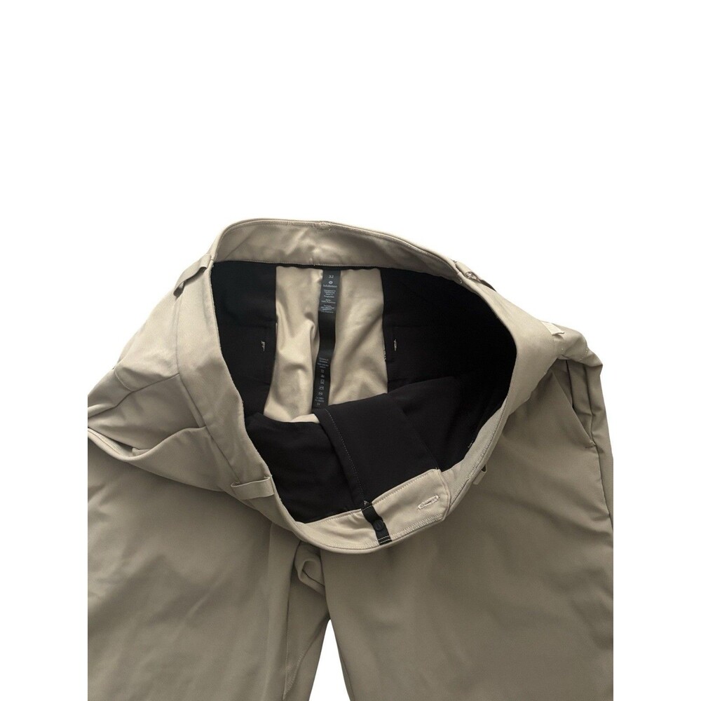Lululemon Men’s Commission Fit Warpstream 32x30 Khaki Long Pants M5710S - Picture 2 of 3